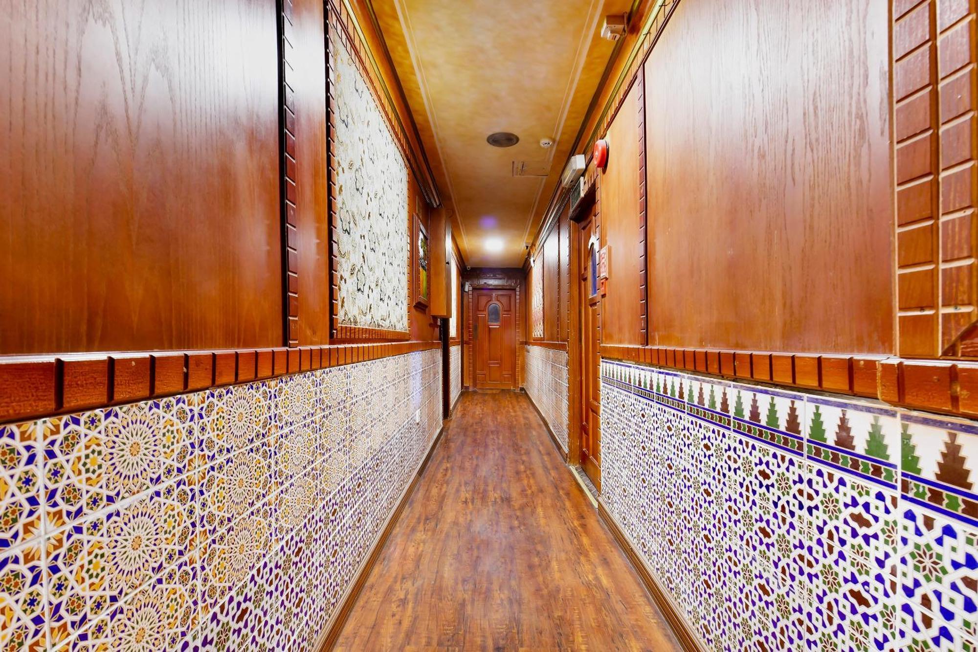 Capital O 125 Moon Plaza Hotel Manama Zewnętrze zdjęcie