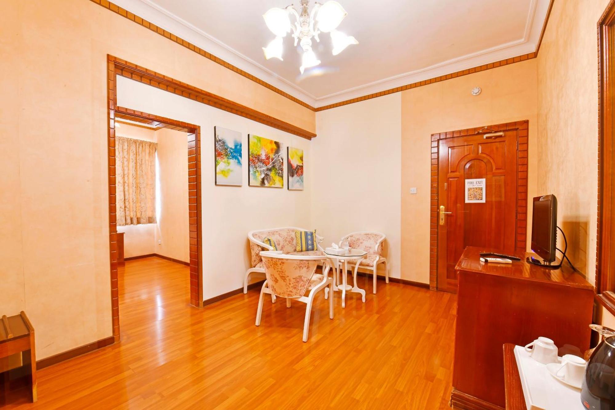Capital O 125 Moon Plaza Hotel Manama Zewnętrze zdjęcie